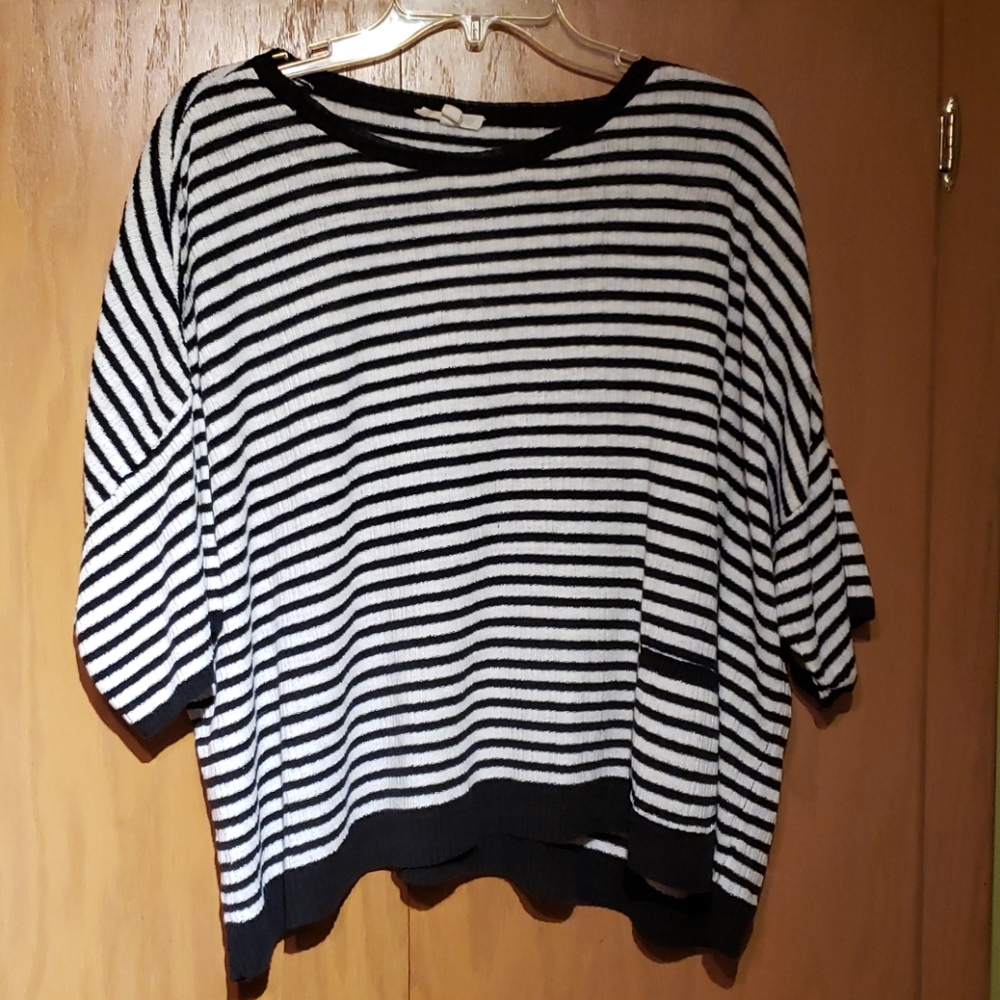 Oversized knit top